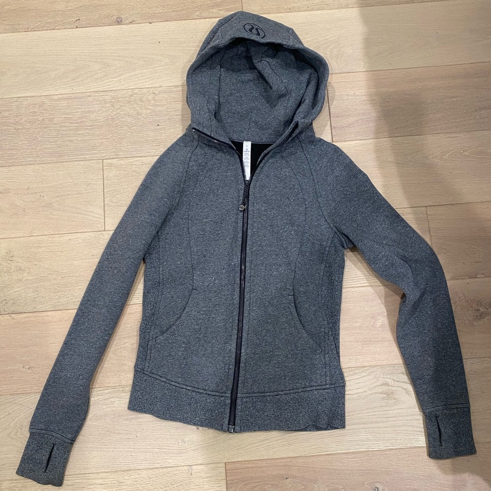 Lululemon gray workout jacket